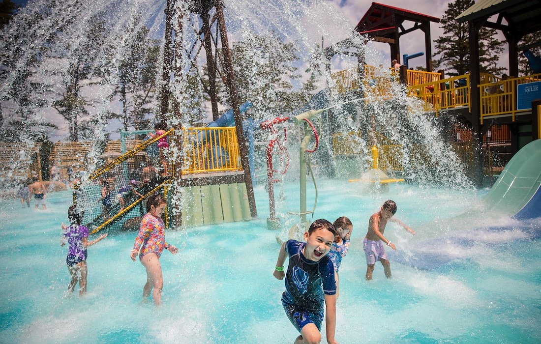 Play at Camp Jellystone!