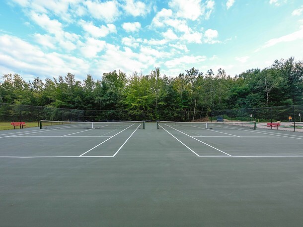 Pickleball at Jellystone Park™ Glen Ellis