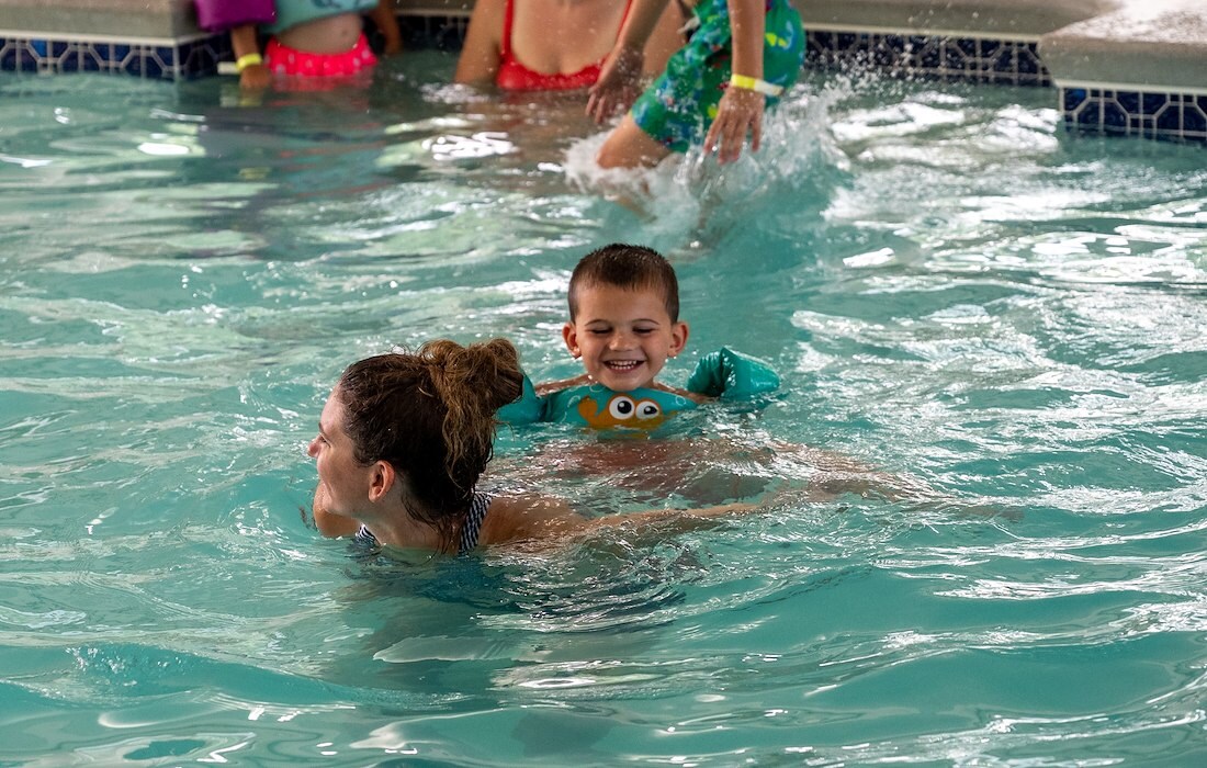 Indoor Swimming Pool at Jellystone Park™ Frankenmuth