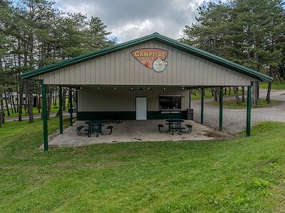 Campfire Canteen in Jellystone Park™ Western New York