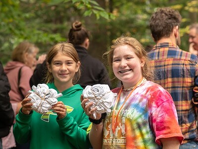 Arts & Crafts at Jellystone Park™ Cranberry Acres