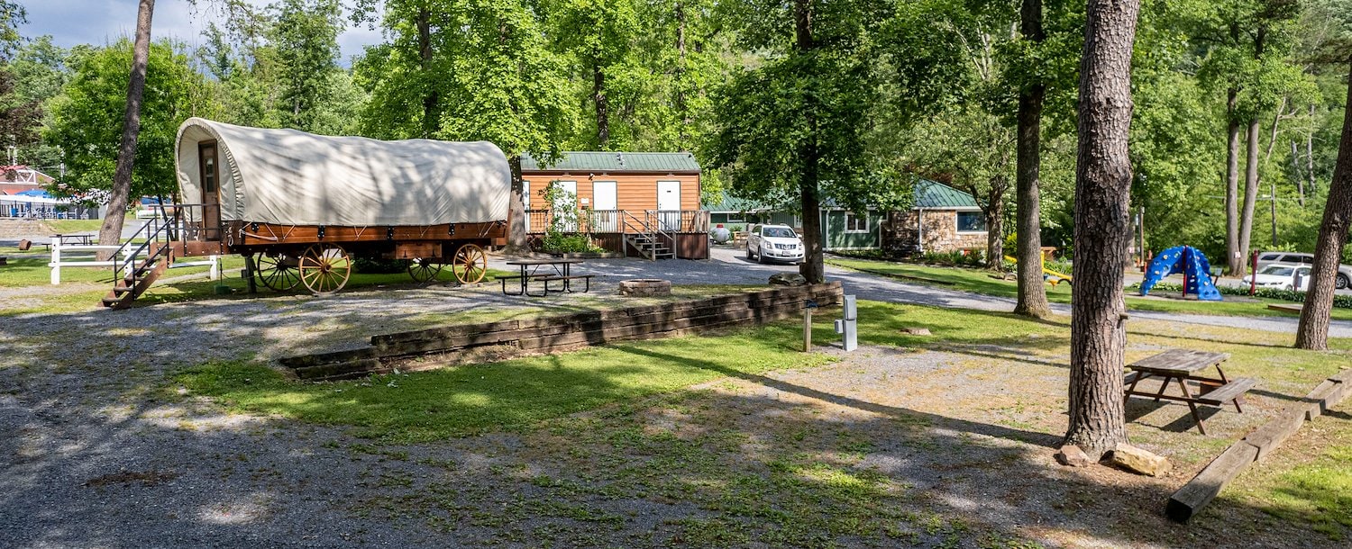 Ways to Stay at Jellystone Park™ Milton