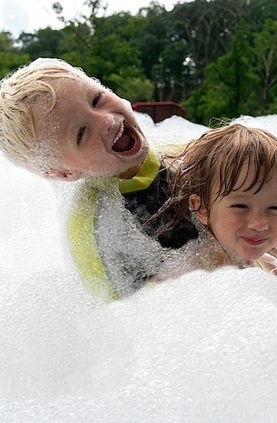Foam Parties at Jellystone Park™ Milton