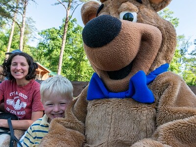 Wagon Rides at Jellystone Park™ Milton