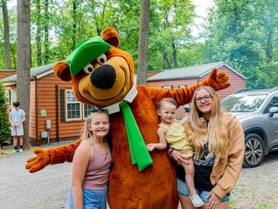 Activities & Characters at Jellystone Park™ Milton
