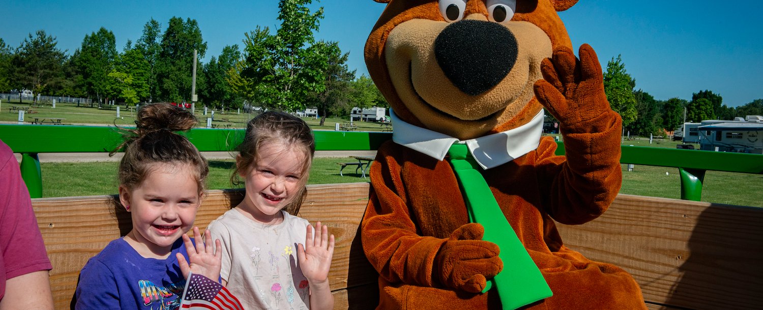 Activities and Characters of Jellystone Park™ North Port Huron