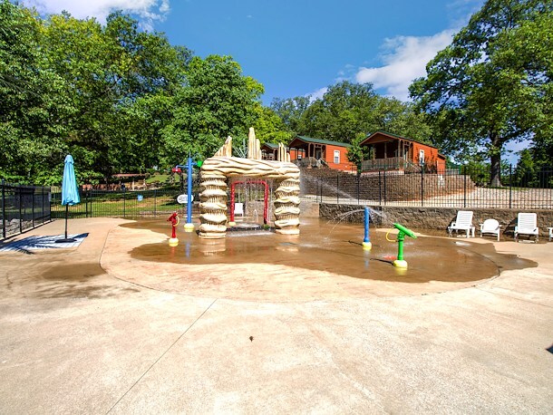 Splash Pad at Jellystone Park™ Mammoth Cave