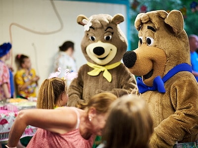 Activities & Characters at Jellystone Park™ Mammoth