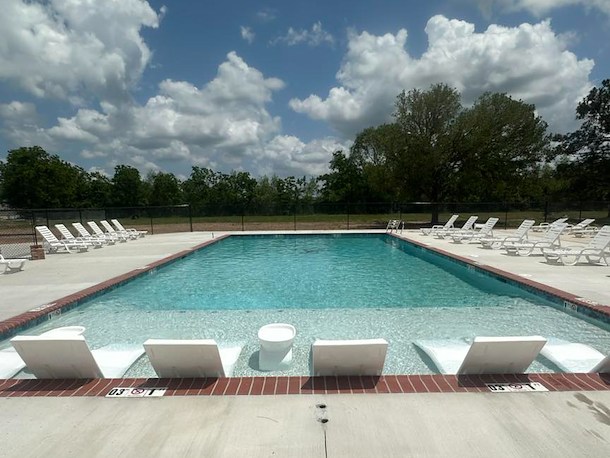 Resort Style Swimming Pool at Jellystone Park™ Lake Charles