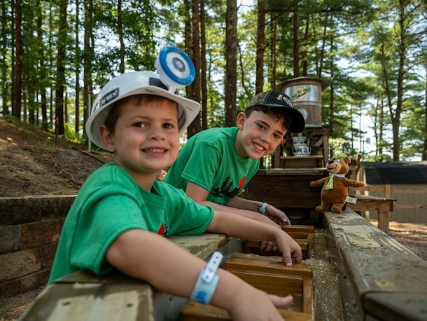 Gem Mining at Jellystone Park™ Cranberry Acres