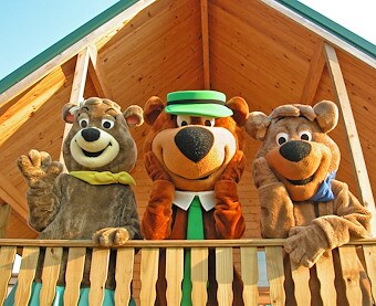 Character Visits at Jellystone Park™ Cranberry Acres