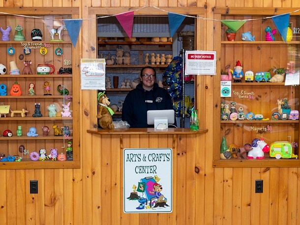 Arts & Crafts of Jellystone Park™ Williamsport