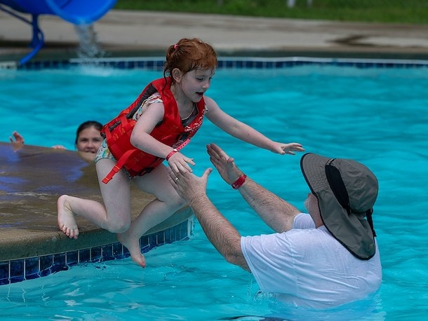 Zero-Entry Splash Zone at Jellystone Park™ Androscoggin Lake