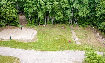 RV Sites at Jellystone Park™ Androscoggin Lake