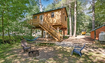 Lodging at Jellystone Park™ Madison