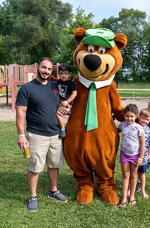 Make New BFFS at Jellystone Park™ Frankenmuth