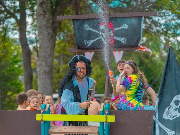 Wagon Rides at Jellystone Park™ Grayling