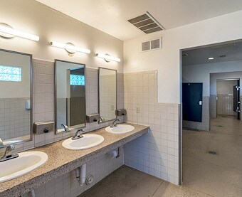 Clean Bathhouses of Jellystone Park™ North Port Huron