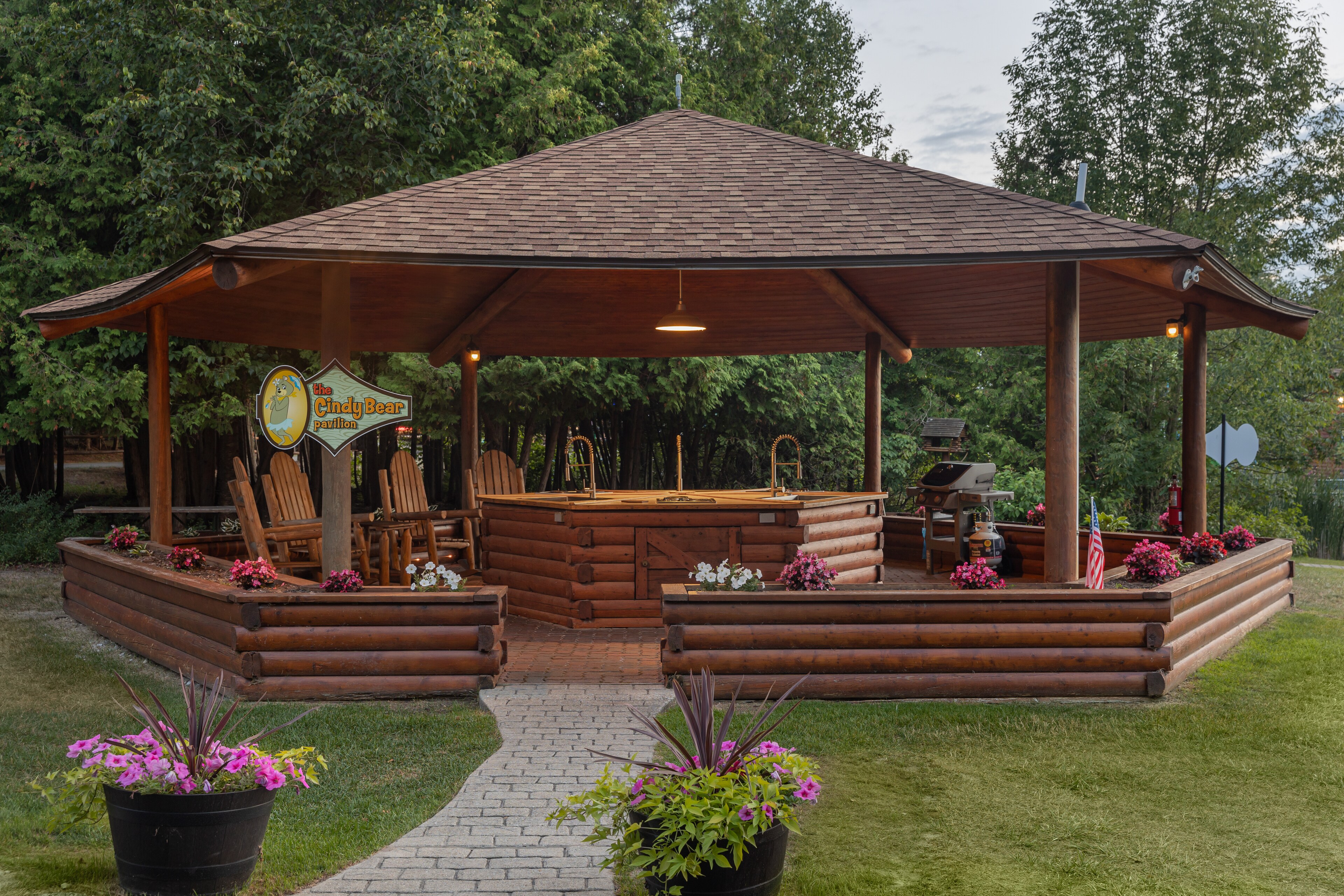 Camping Kitchen at Jellystone Park™ Petoskey