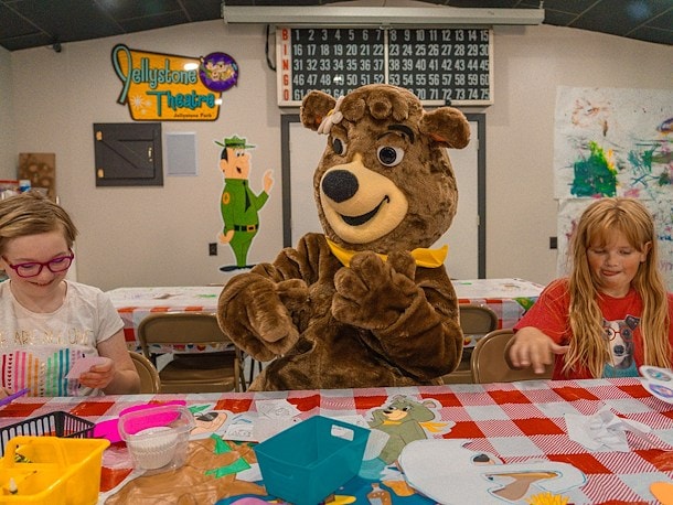 Arts & Craft at Jellystone Park™ Petoskey