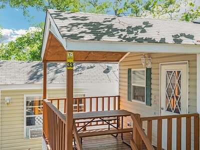 Stay Your Way at Jellystone Park™ St. Louis West