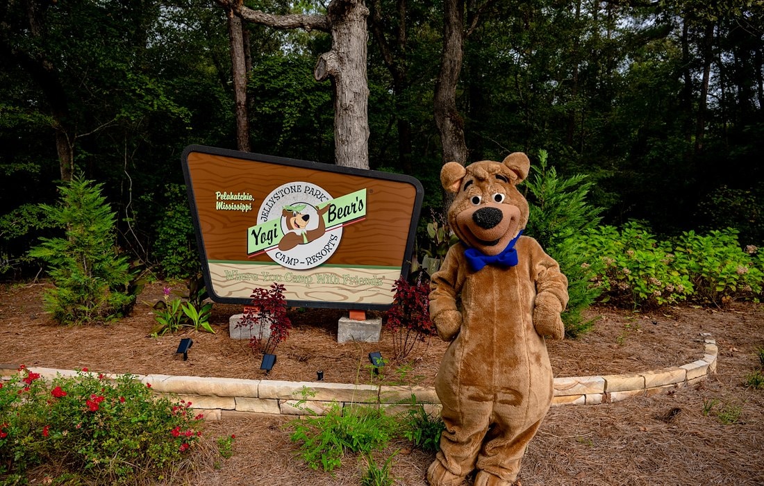 Club Yogi™ Rewards Banner