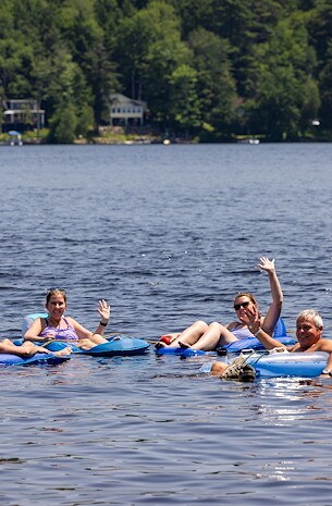 Lake Access at Jellystone Park™ Lakes Region