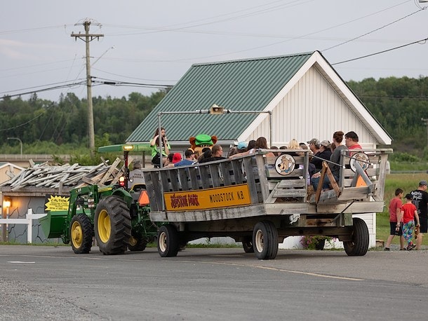 Wagon Rides at Jellystone Park™ Woodstock