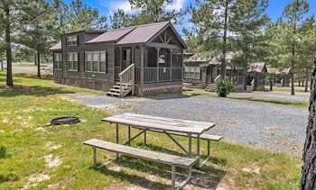 Lodging at Jellystone Park™ Asheboro