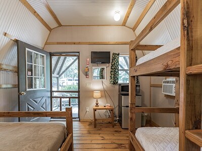 Stay Your Way at Jellystone Park™ Smoky Mountains