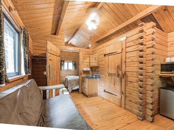 Boo Boo™ Cabin - 2