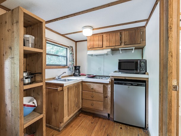 Cindy Bear™ Housekeeping Cabin - 3