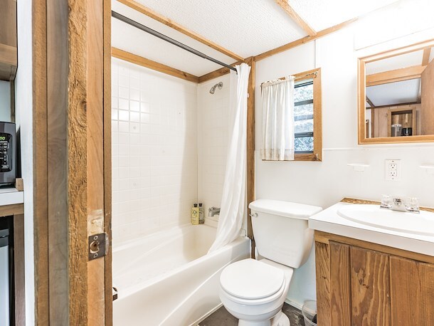 Cindy Bear™ Housekeeping Cabin - 4