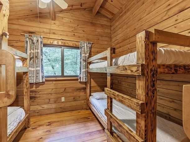 Jellystone Park™ Cottage - 4