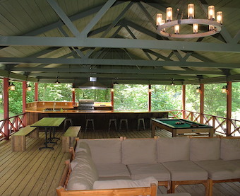 Lake View Pavilion at Jellystone Park™ Golden Valley