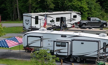 RV Sites at Jellystone Park™ Golden Valley