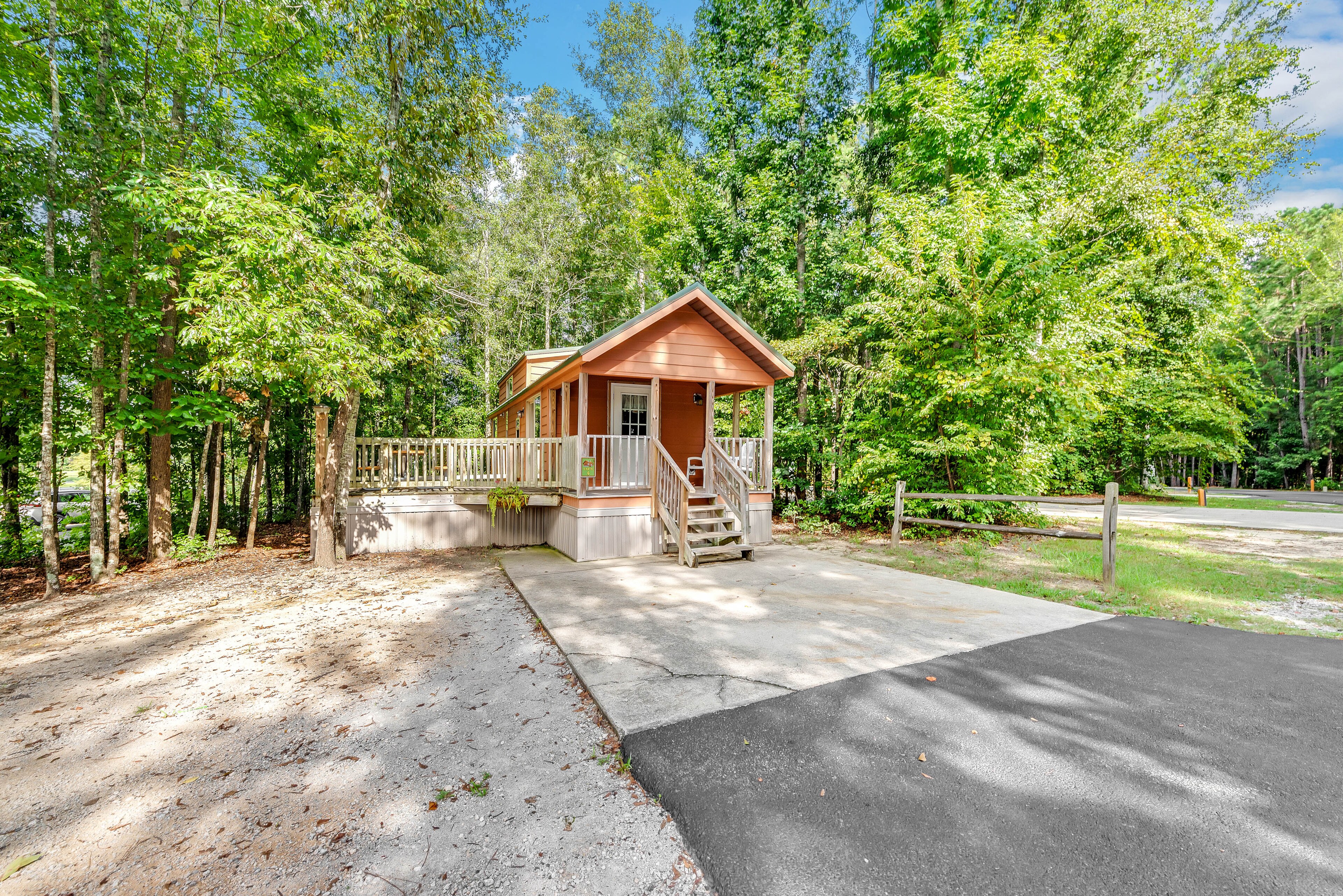 Way to Stay at Jellystone Park™ Tabor City