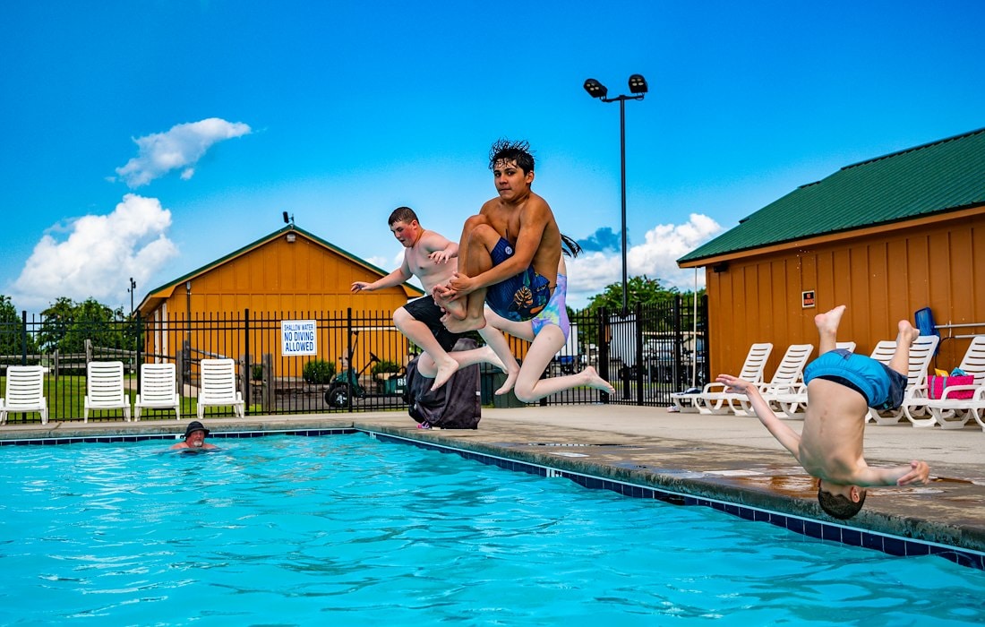 Swimming Pool at Jellystone Park™ Tabor City