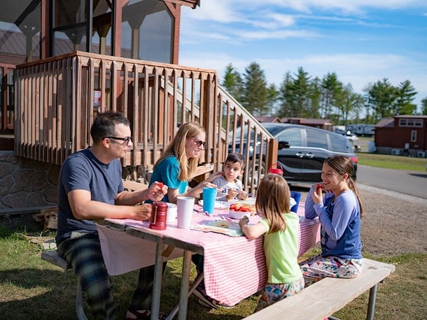 Mother’s Day Basket Delivery at Jellystone Park™ Tabor City