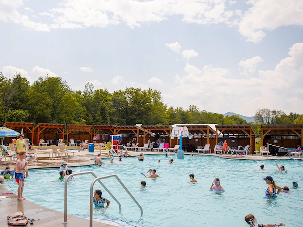 Activity Pool at Jellystone Park™ Glen Ellis