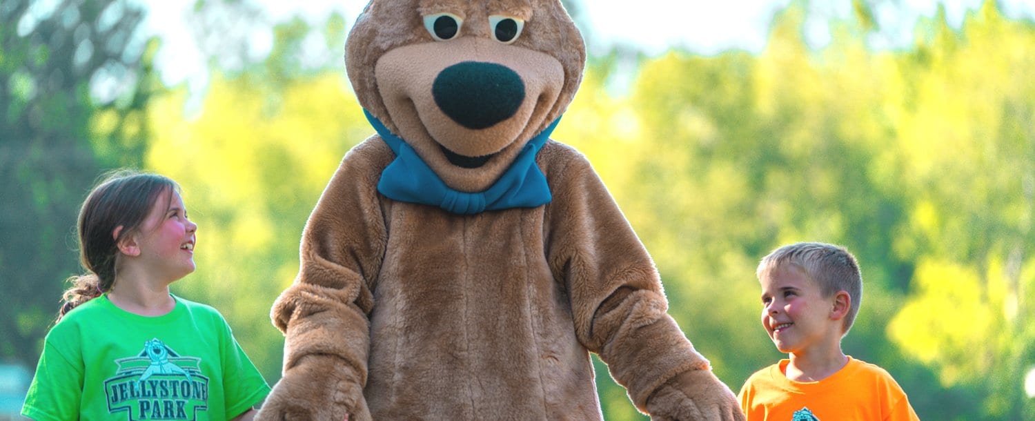 Character Interactions of Jellystone Park™ South Jersey