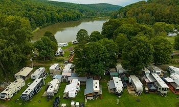 RV Sites at Jellystone Park™ Finger Lakes