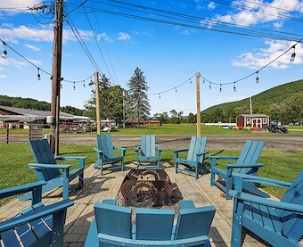 Community Firepit at Jellystone Park