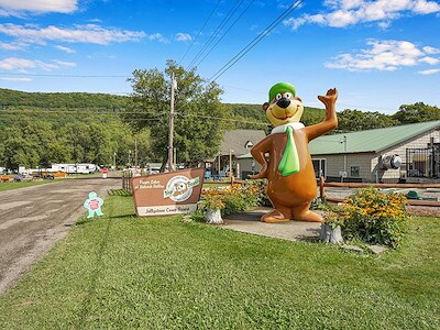 Park Information at Jellystone Park™ Finger Lakes