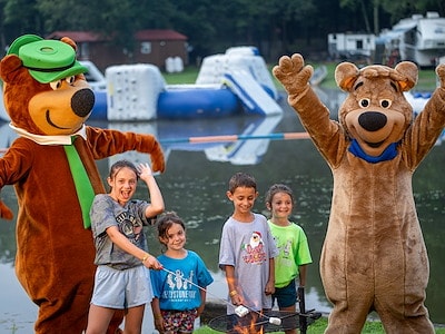 Make New BFF’s at Jellystone Park™ Binghamton