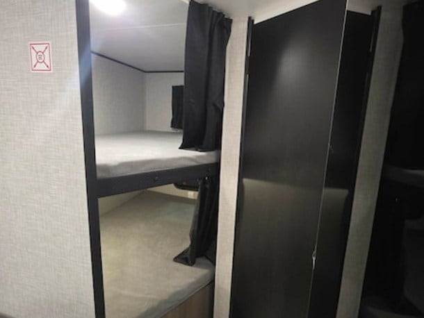 Camper Rental - 5