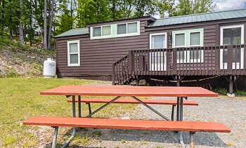 Lodging at Jellystone Park™ Catskills Region