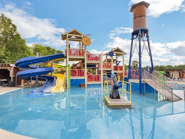 Lazy River Pavilion at Jellystone Park™ Hudson Valley