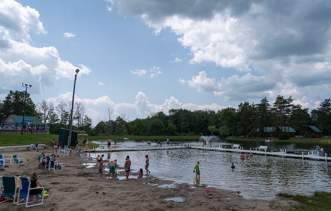 Sandy Beach at Jellystone Park™ Western New York