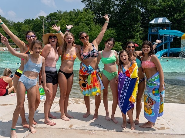 Pool at Jellystone Park™ Akron/Canton